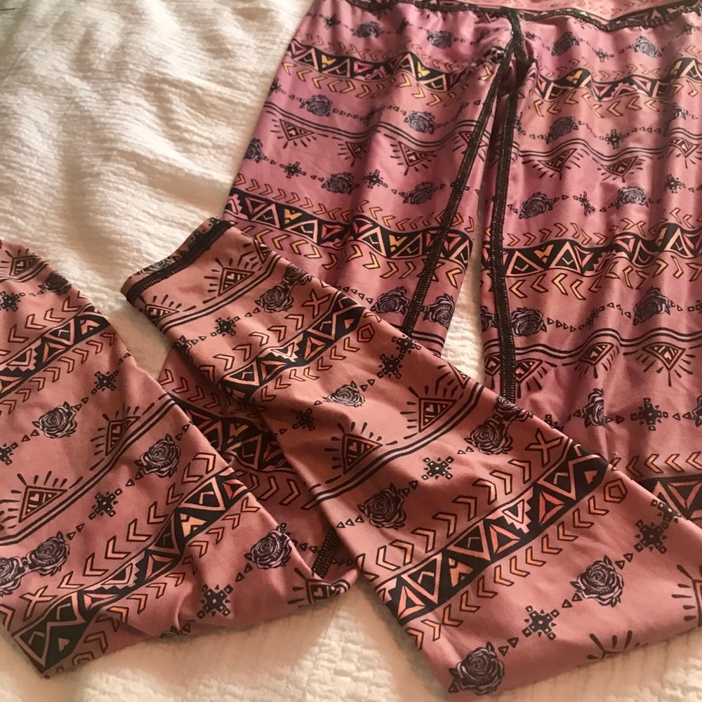 Teeki leggings * guns and roses*